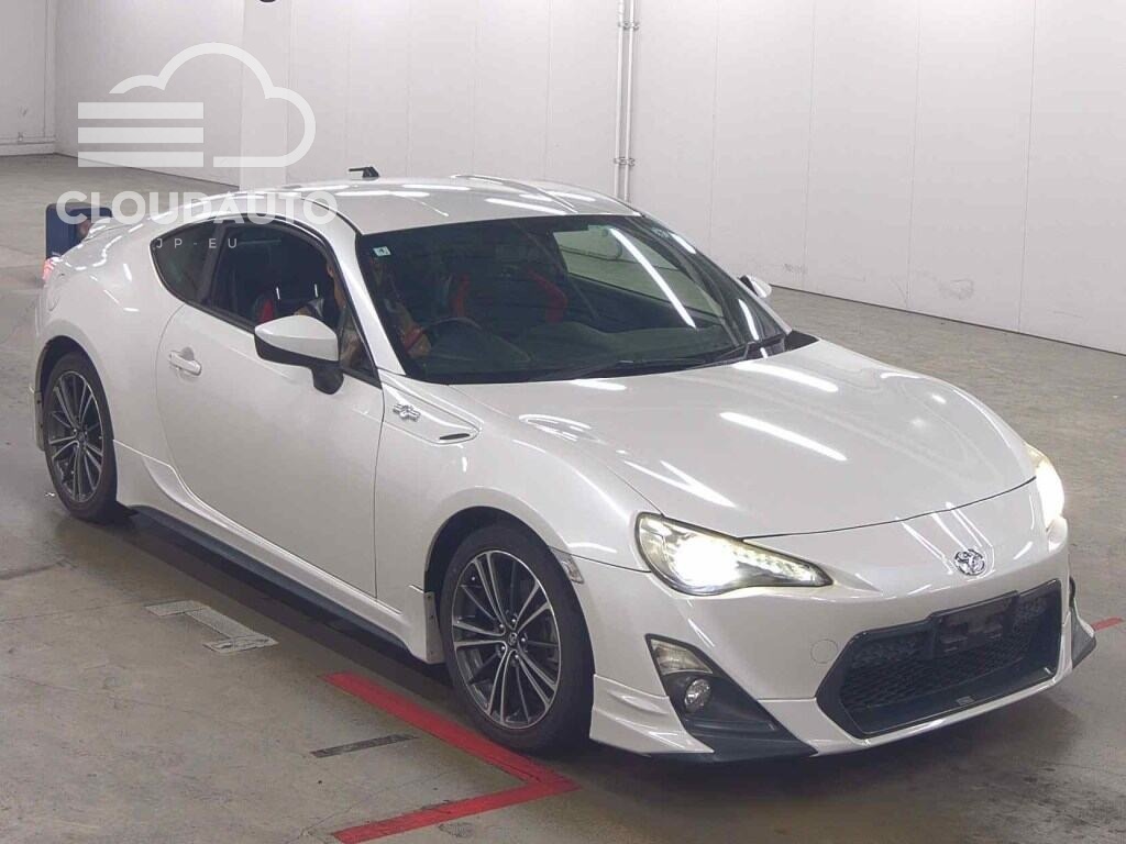 2013 TOYOTA 86
