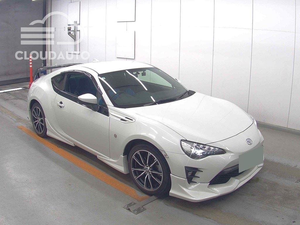2021 TOYOTA 86