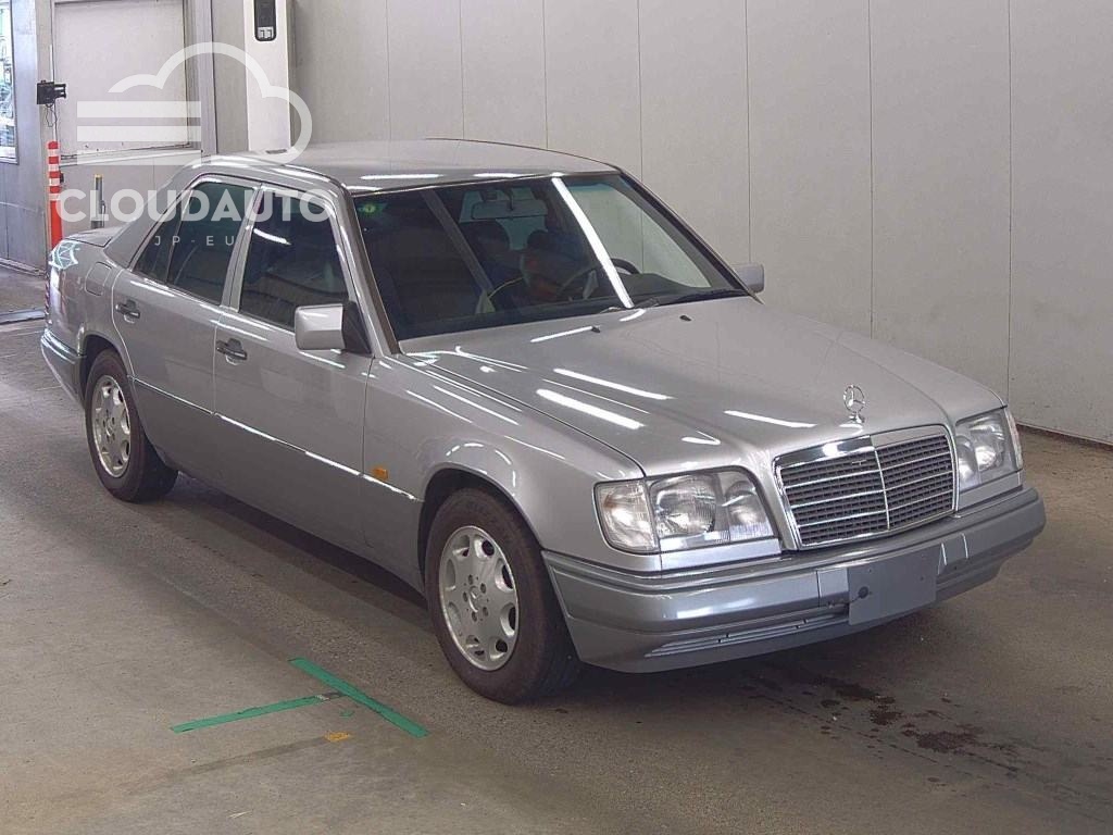 1995 Mercedes-Benz E-Class