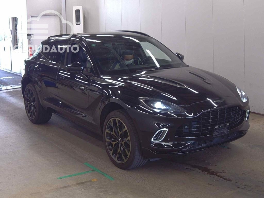 2021 ASTON MARTIN DBX