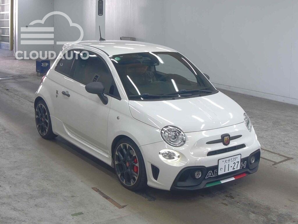2021 Abarth 595