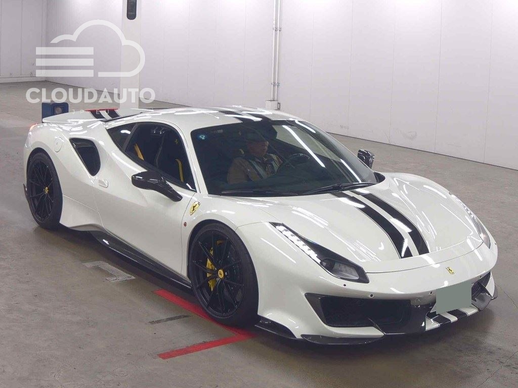 2020 Ferrari 488 PISTA