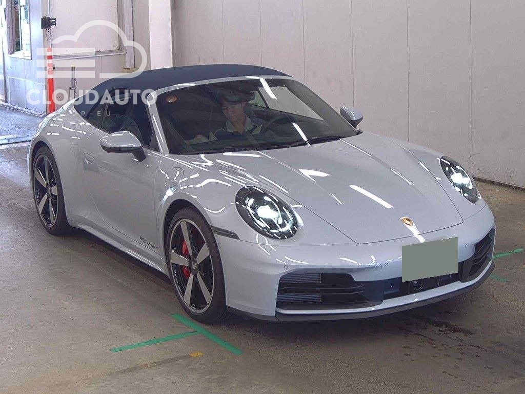 2025 Porsche 911