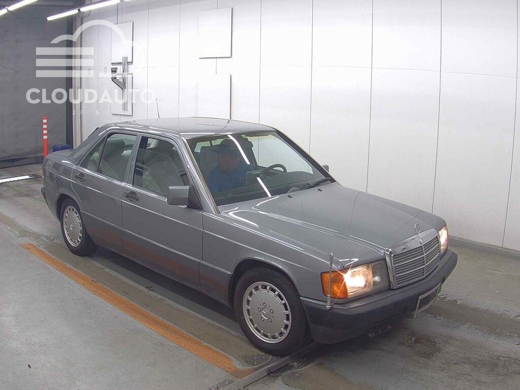 1991 Mercedes-Benz 190 CLASS