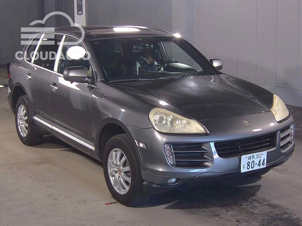 2012 Porsche CAYENNE