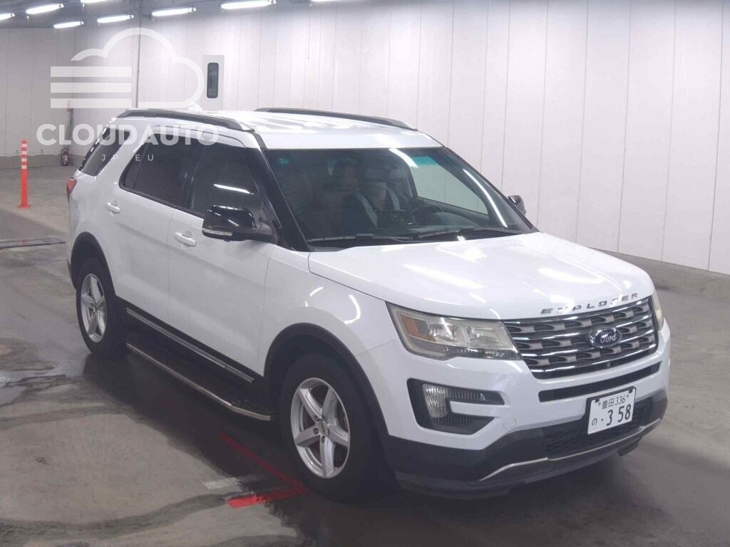 2015 Ford Explorer