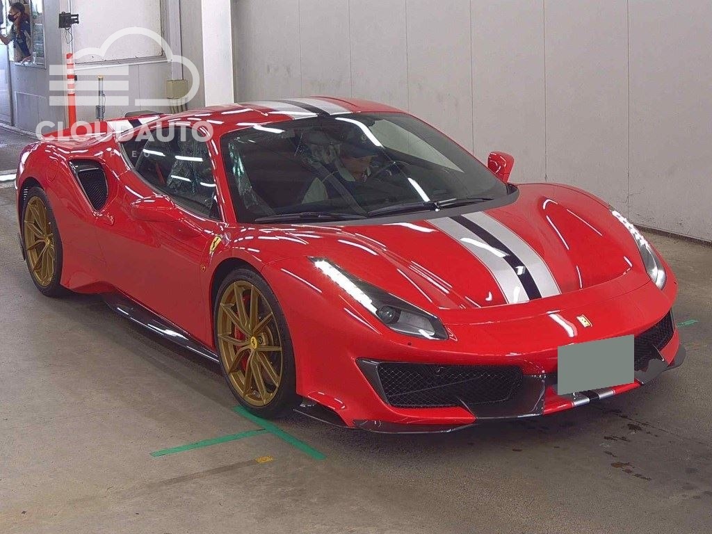2019 Ferrari 488 PISTA