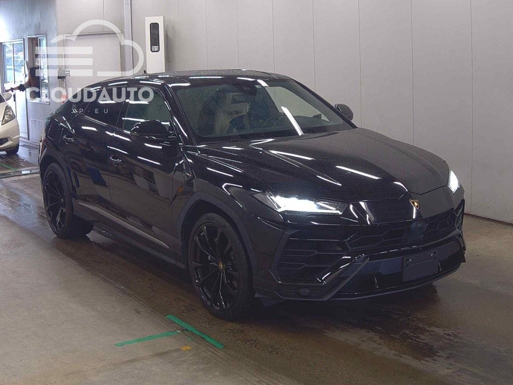 2020 Lamborghini URUS