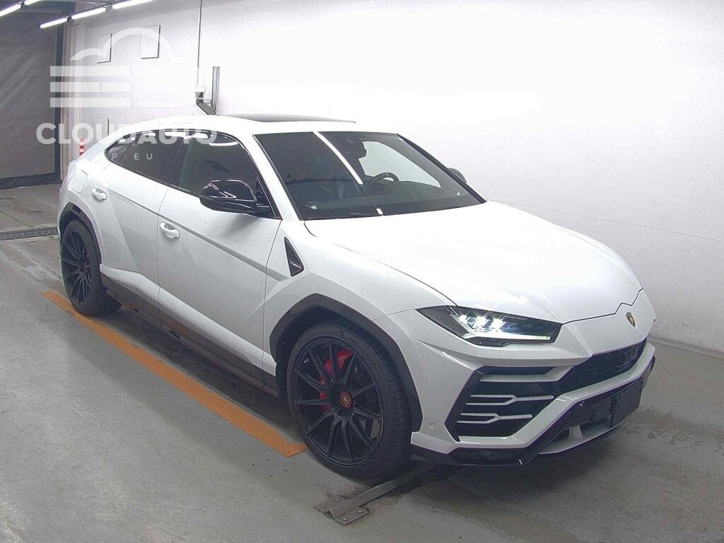2019 Lamborghini URUS