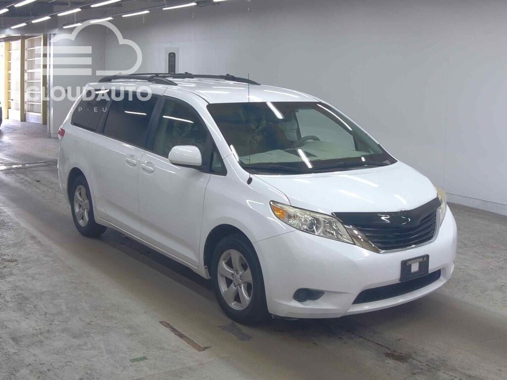 2012 Toyota SIENNA