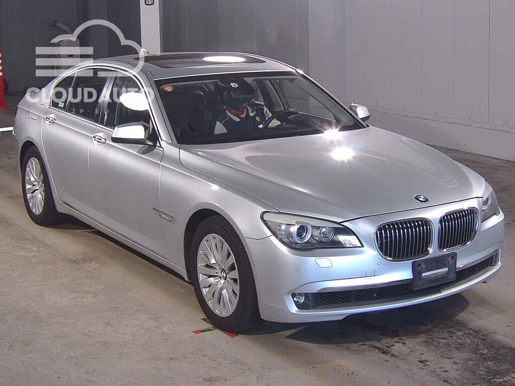 2011 BMW 7 Series