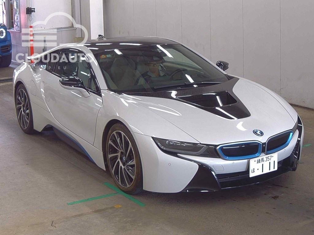 2014 BMW I8
