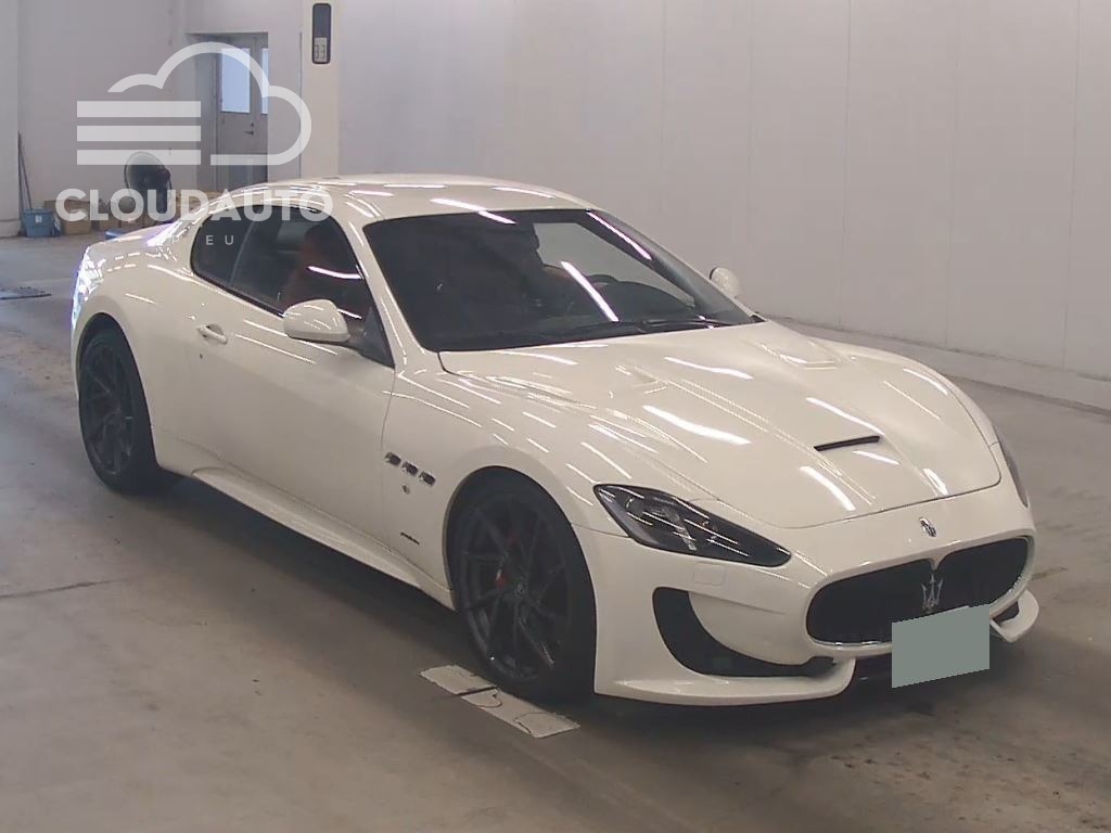 2015 Maserati GRANTURISMO