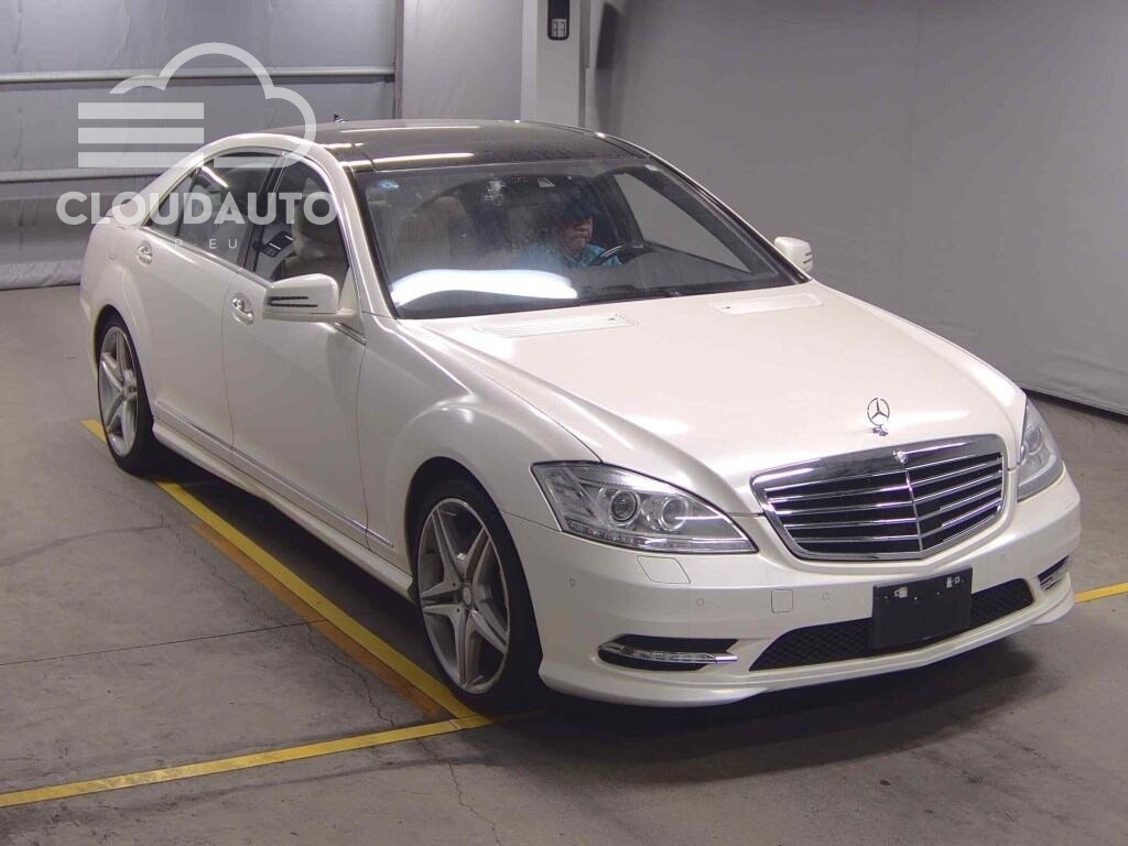 2013 Mercedes-Benz S-Class