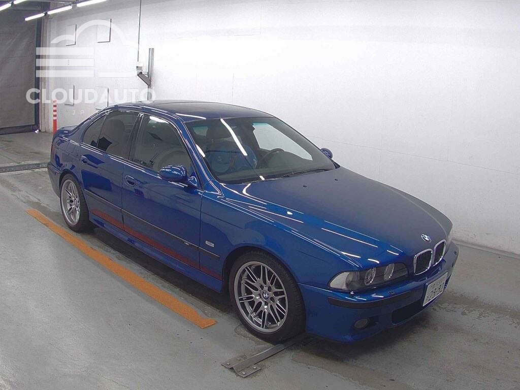 2000 BMW M5