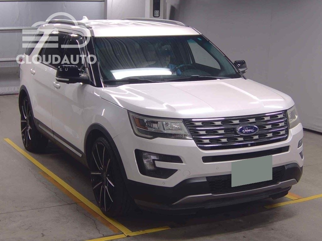 2015 Ford Explorer