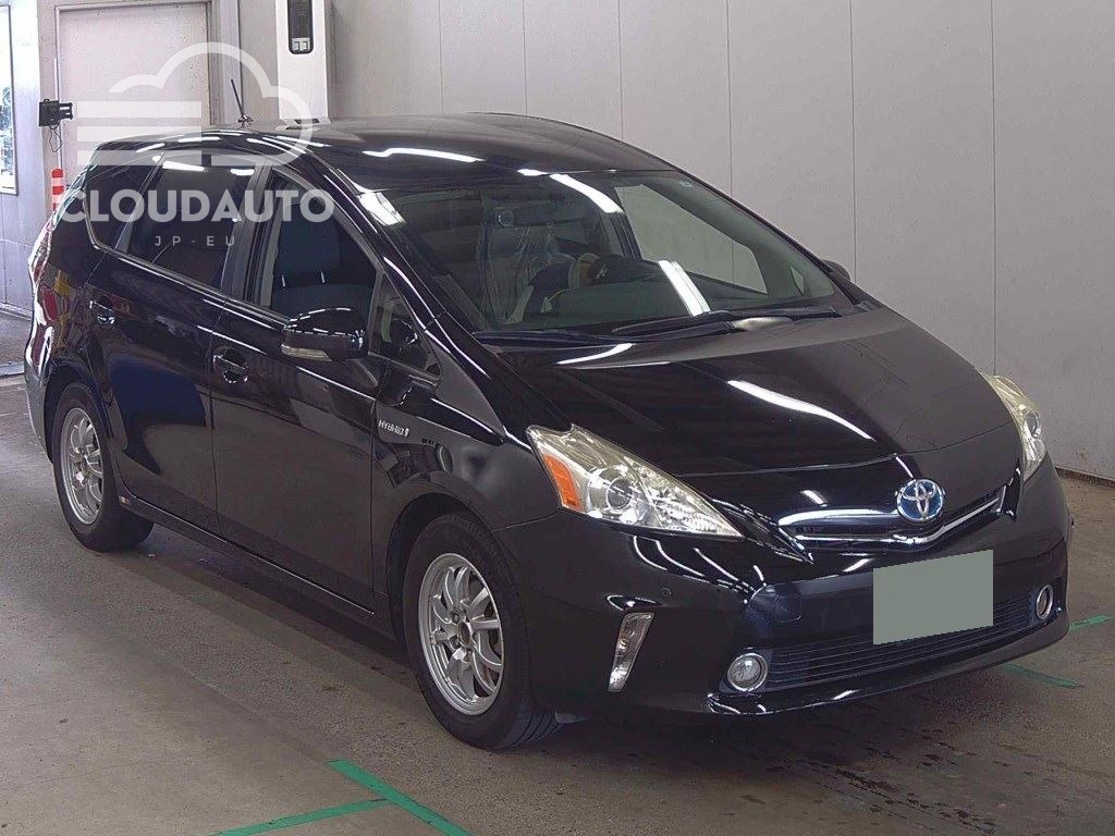 2013 Toyota PRIUS V