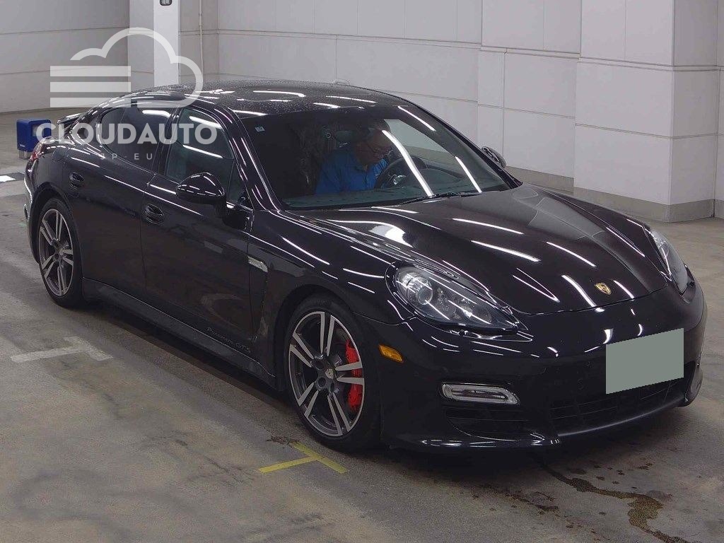 2012 Porsche PANAMERA