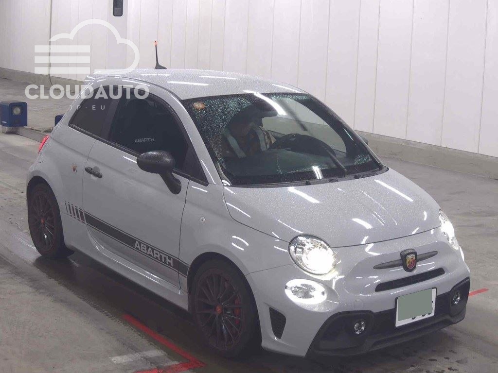 2022 Abarth 595