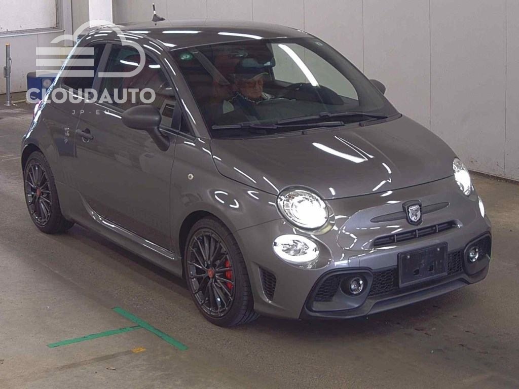 2021 Abarth 595