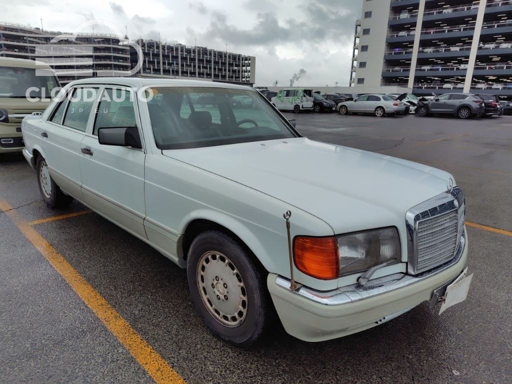 1989 Mercedes-Benz S-Class