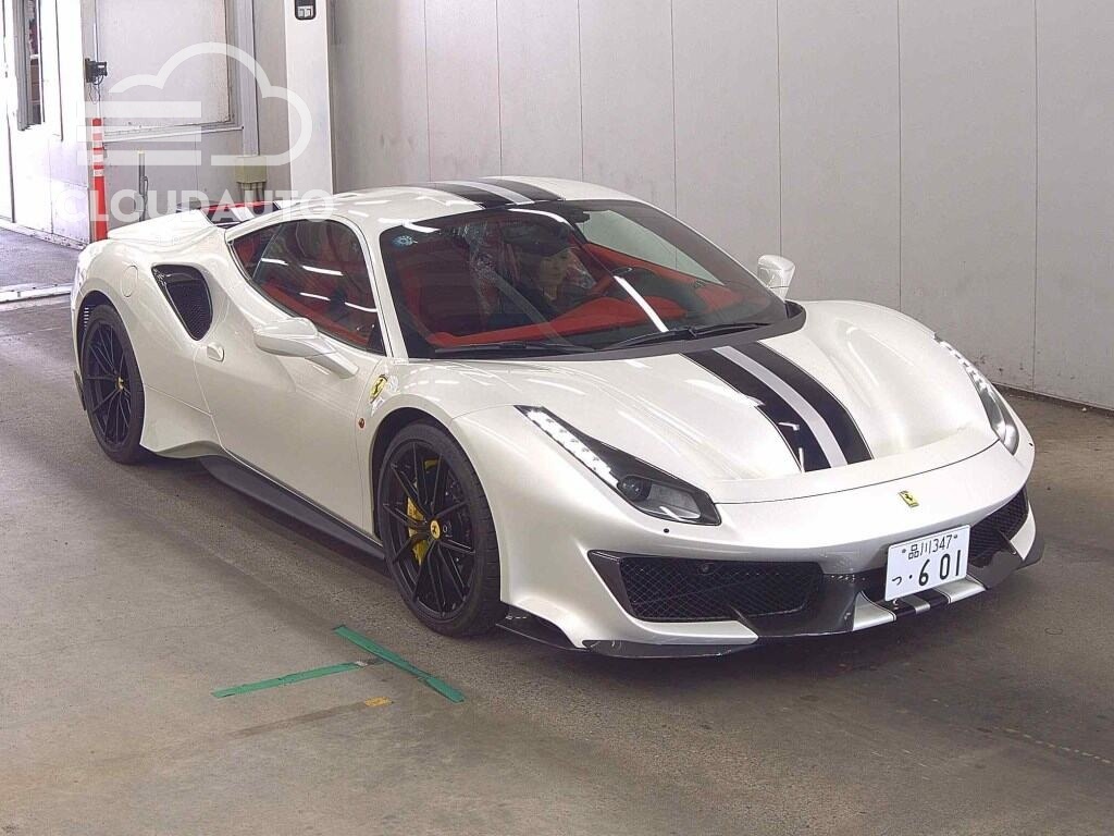 2019 Ferrari 488 PISTA
