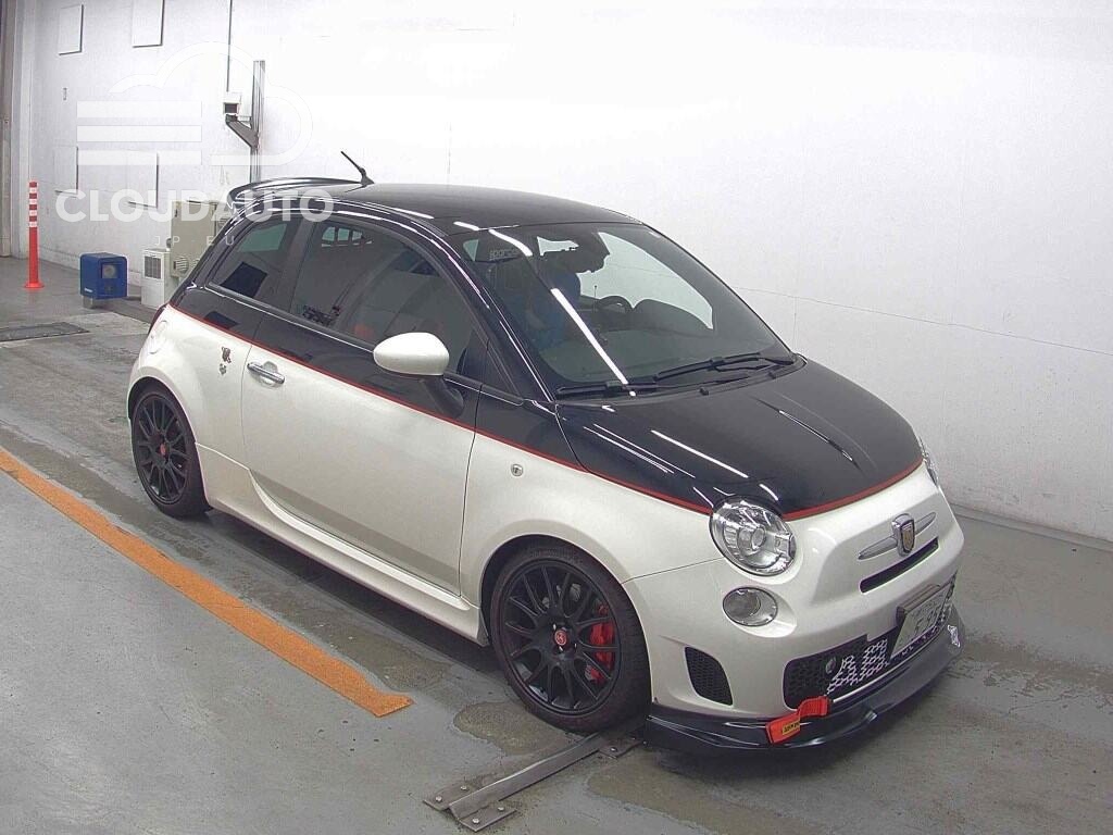 2015 Abarth 595