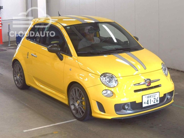 2012 ABARTH 695 TRIBUTO FERRARI