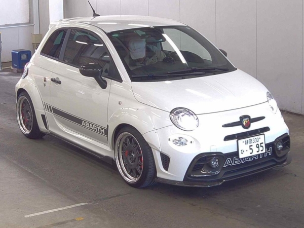 2021 Abarth 595